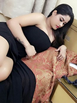 Sonam Singh - Escort in India - intimate haircut Shaved