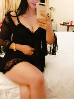 Call Girls Near Sarita Vihar Escorts - Escort in India - clother size 3